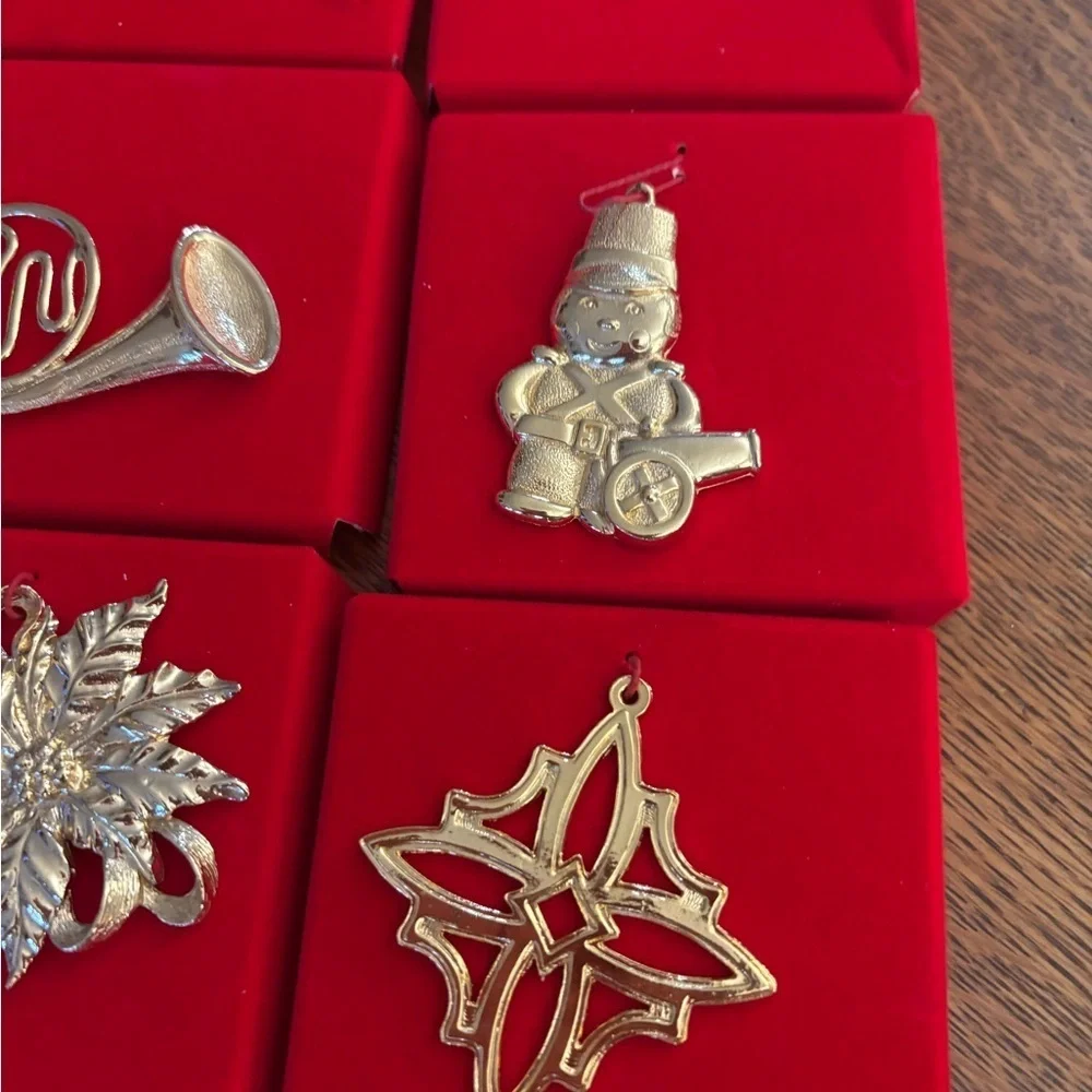Gold Tone Vintage Gerry’s Metal Christmas Ornaments Set of 10